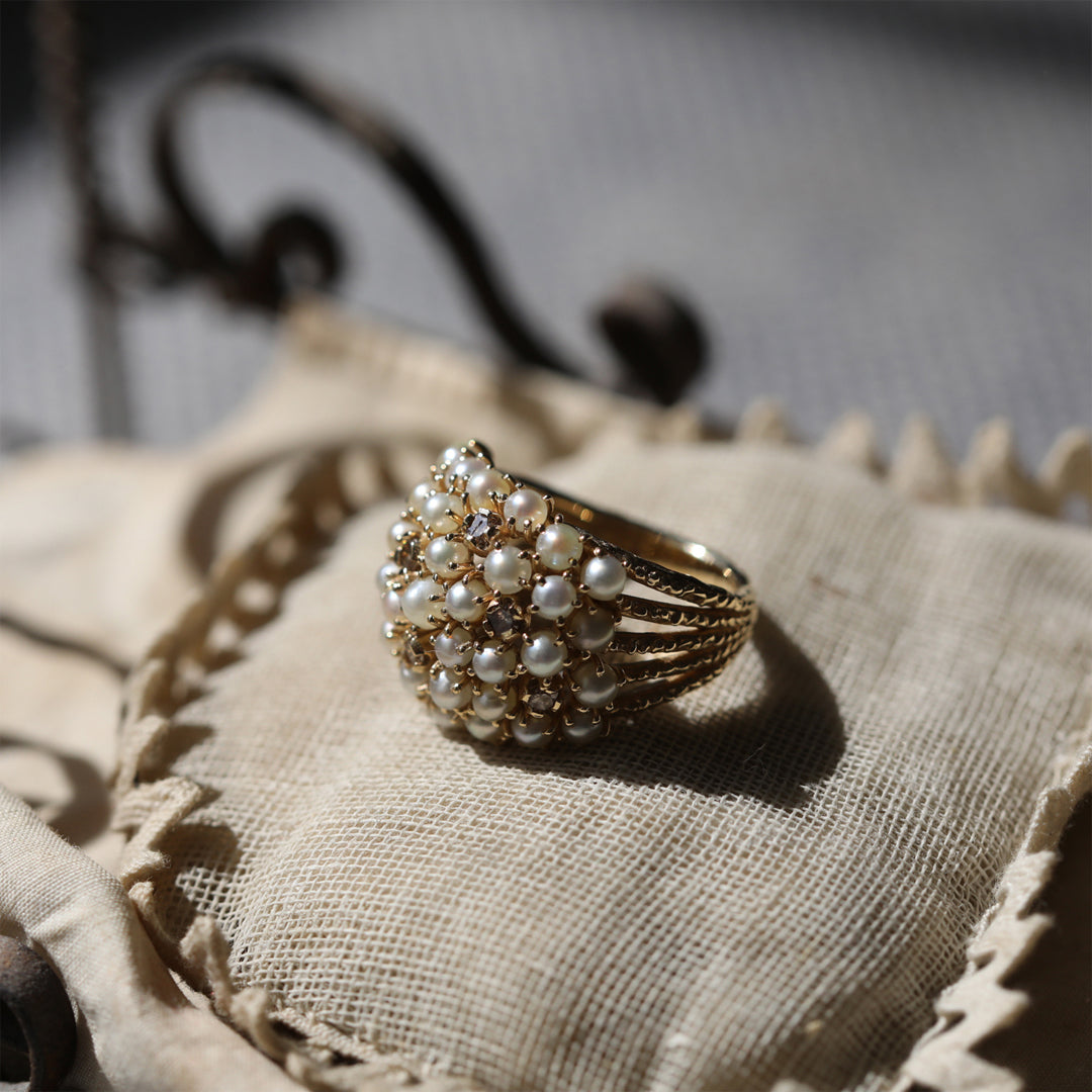 Vintage Pearls ring