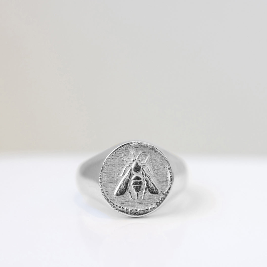 Bee signet ring for Men
