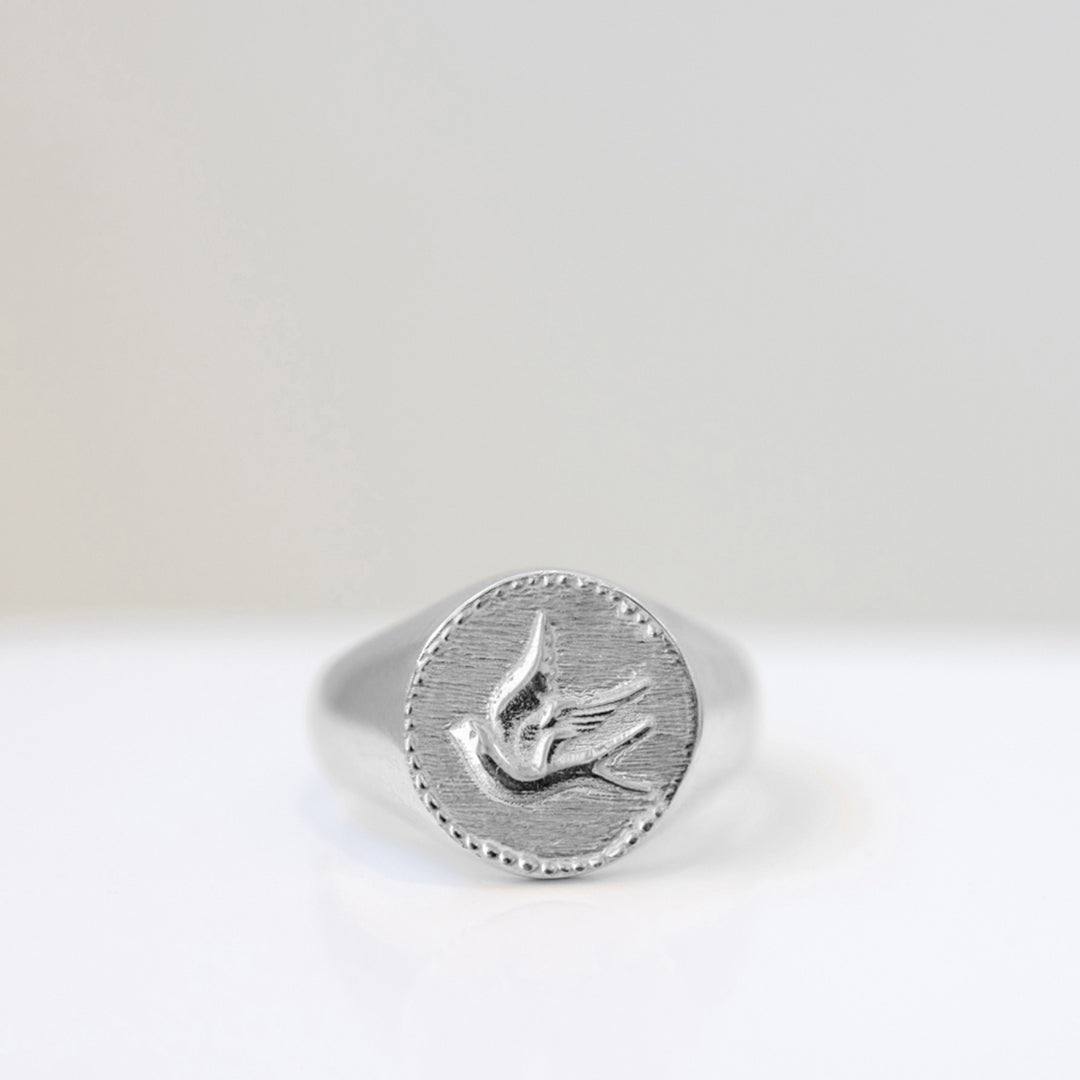 Graceful Songbird signet ring