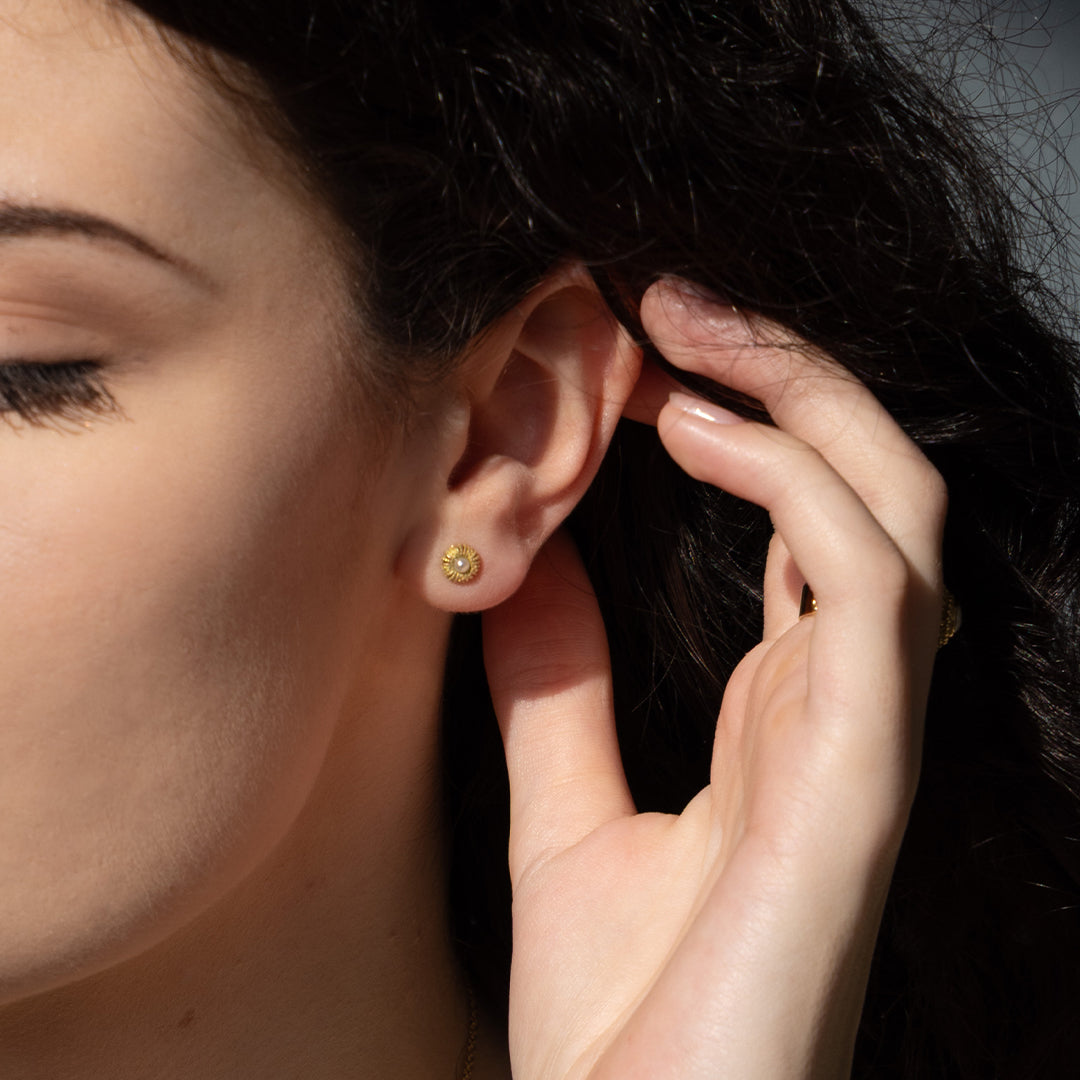 Mare Classic Stud Earrings