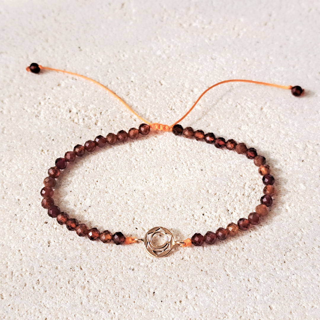 Svadhistana Chakra Disc & Carnelian bracelet