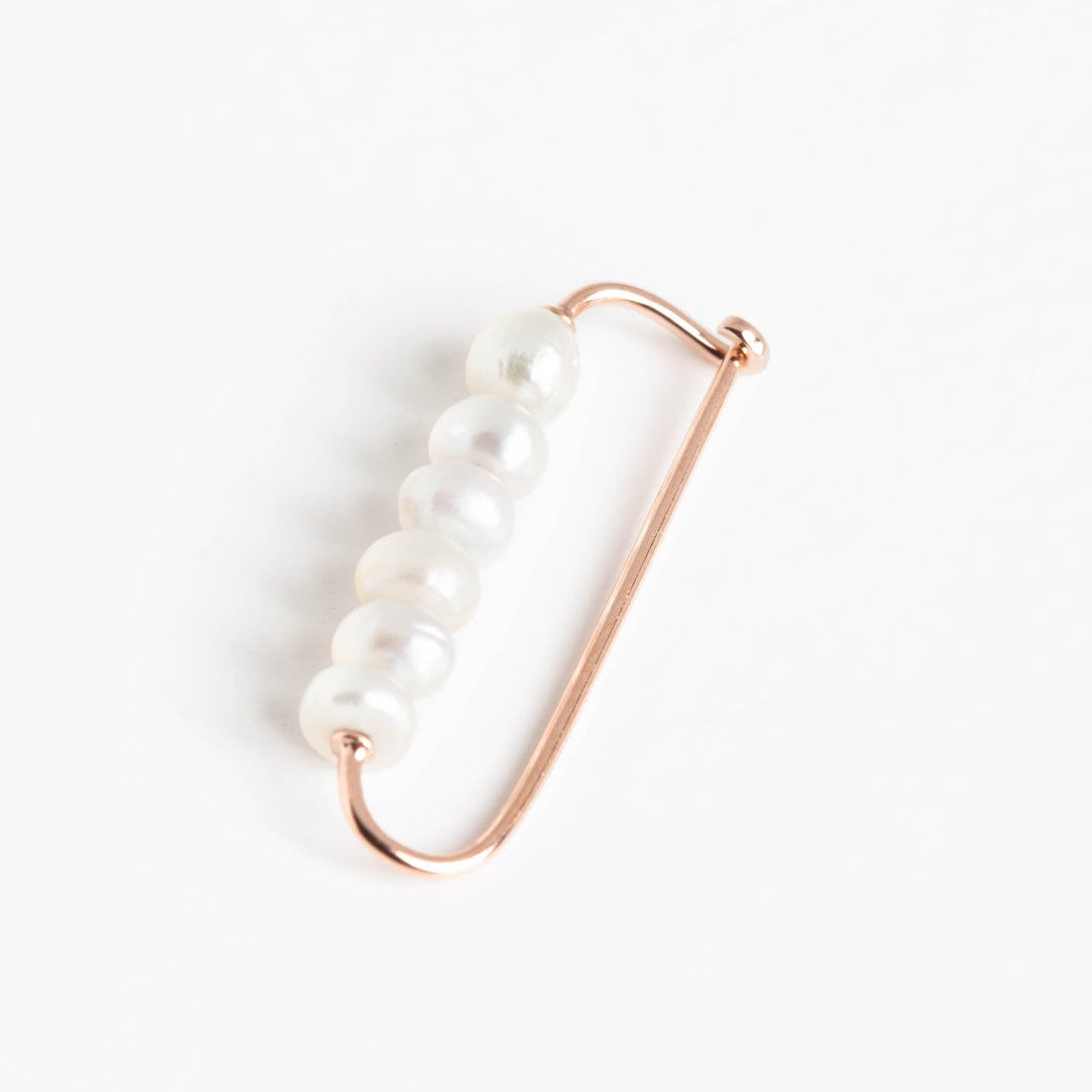 Pearl brooch